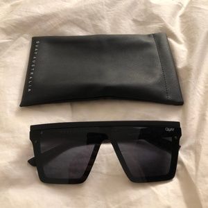 Quay Hindsight Sunglasses (Black)